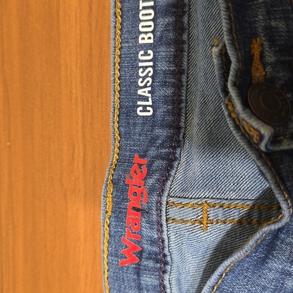 Wrangler | Jeans | Boys | Denim | Size: 16Reg | Classic Boot | Great Condition - Picture 5 of 7